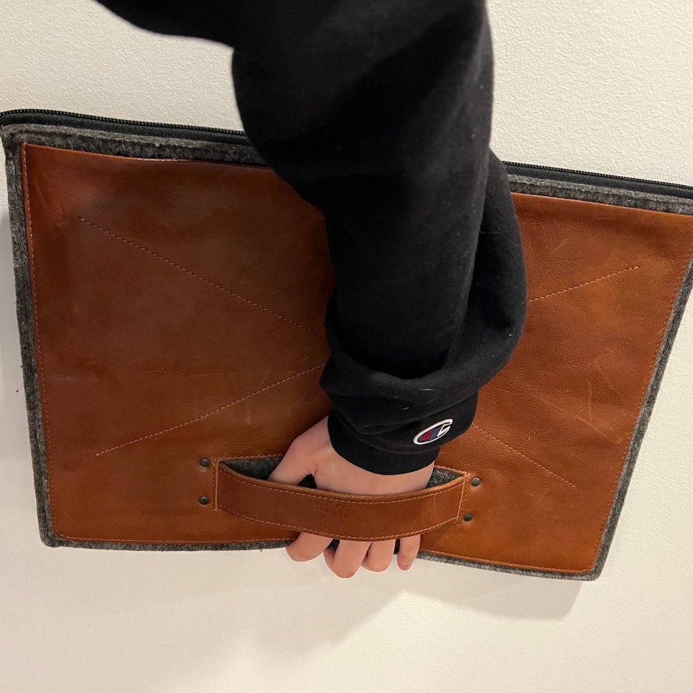 Hard Graft Grab MacBook Case, Leather
